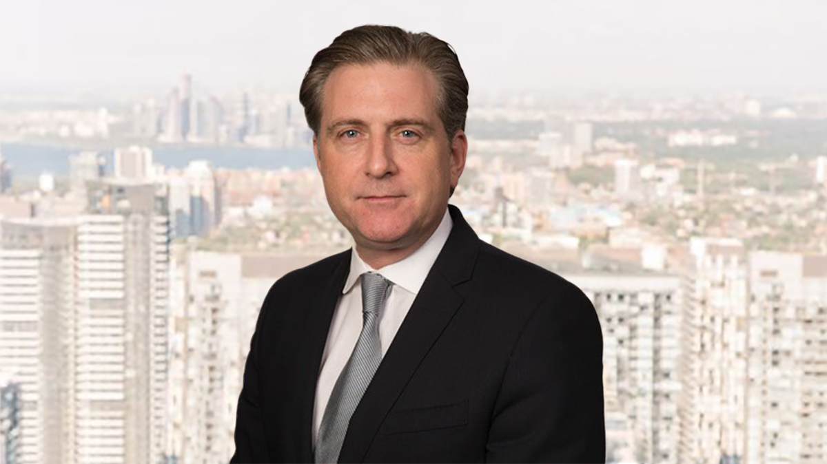 James King, Head of Fronting